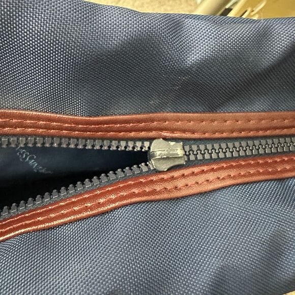 YSL Yves St. Laurent Vintage Messenger Bag Crossbody Notebook Passport - Picture 9 of 11